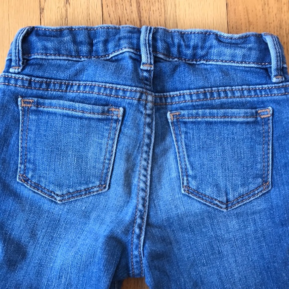 Gap Embroidered Crop Raw Hem Jean - Picture 6 of 7